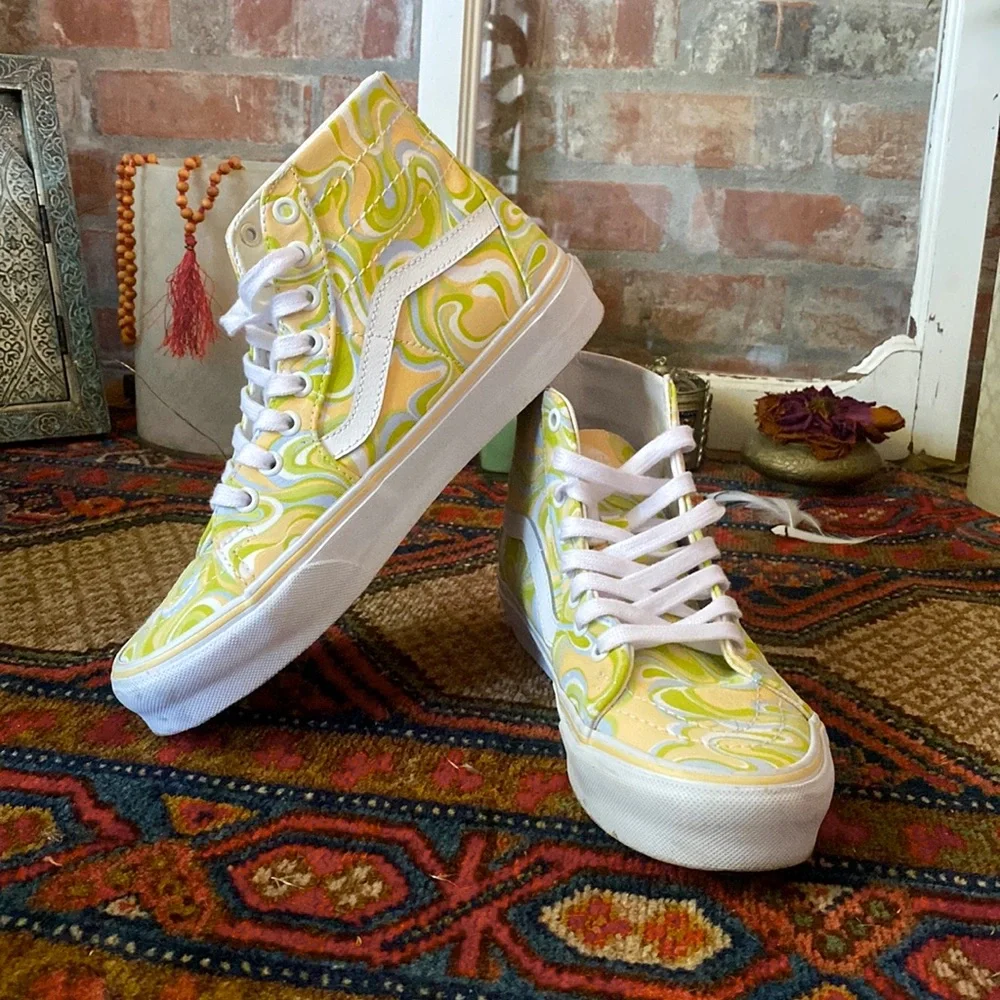 Sk8-Hi Tapered Vans - Picture 2 of 9